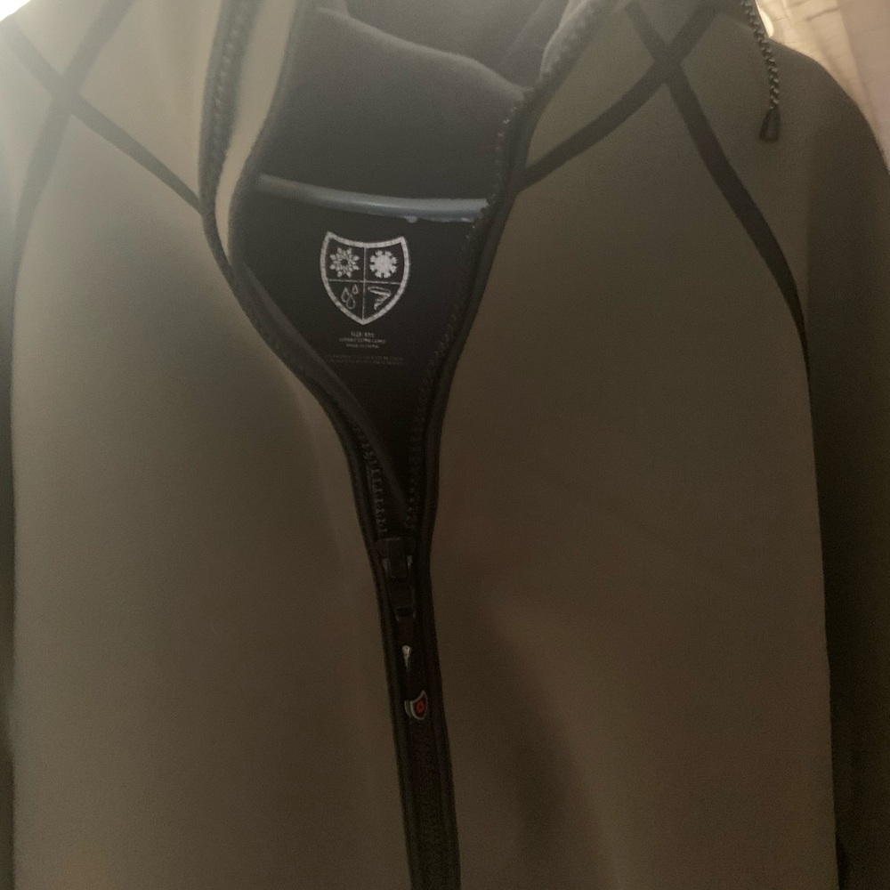 Storm R coat - Picture 3 of 6